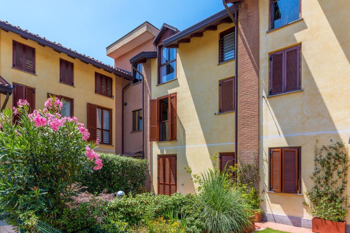 Casa Gialla 7A, New Apartment Milano&Como Bregnano Zewnętrze zdjęcie