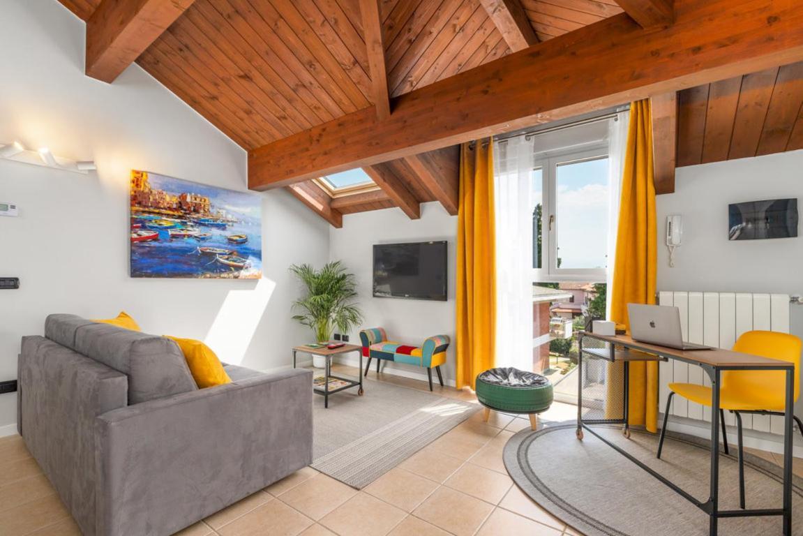 Casa Gialla 7A, New Apartment Milano&Como Bregnano Zewnętrze zdjęcie